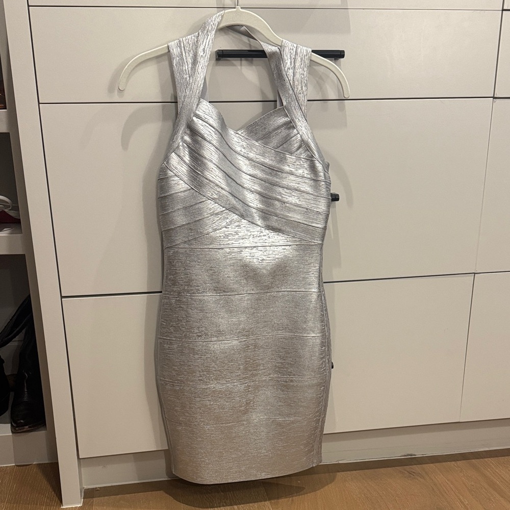 VENUS Shimmering Silver Mini Dress size S
